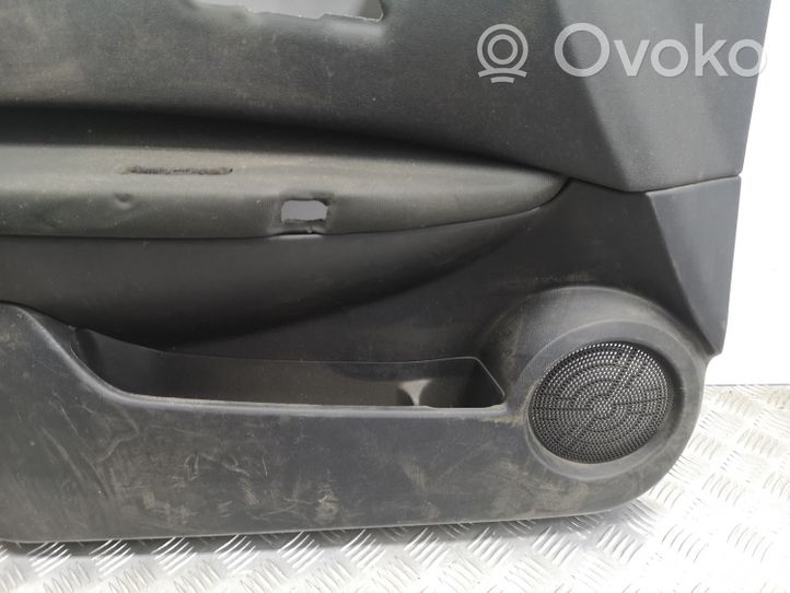 Nissan Qashqai Boczki / Poszycie drzwi przednich 80911JD100