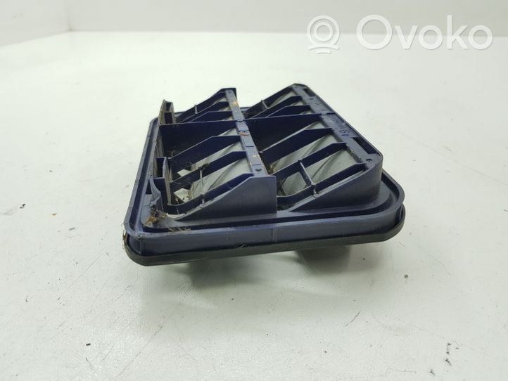 Citroen C4 II Évent de pression de quart de panneau 9653401280