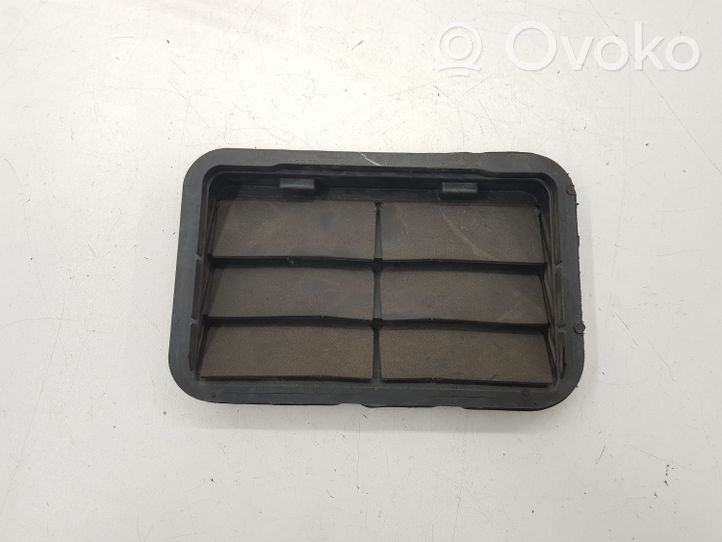 Ford Mondeo MK V Quarter panel pressure vent AG13B280B63AC