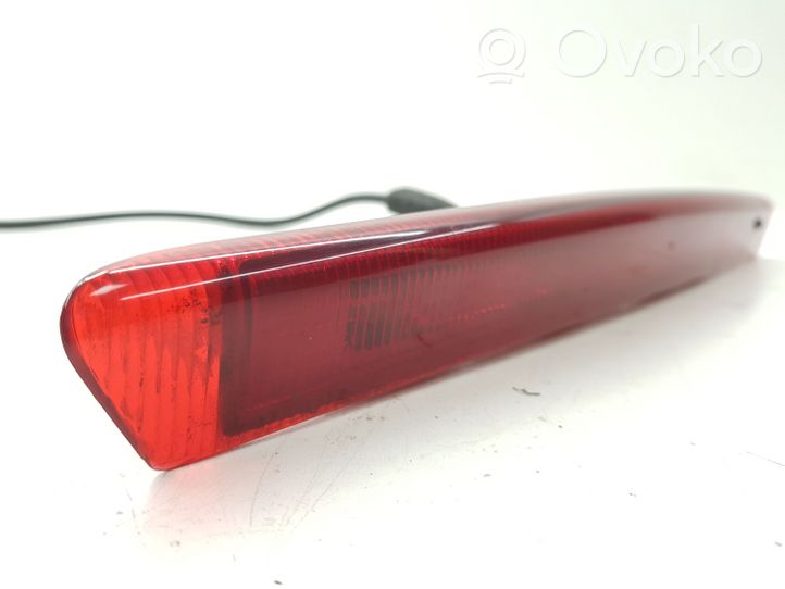 Ford Mondeo MK V Luce d’arresto centrale/supplementare DS7313A601