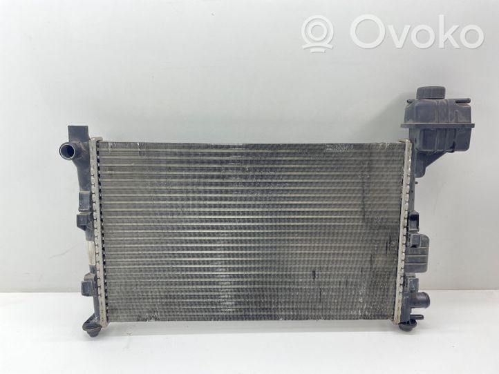 Mercedes-Benz A W168 Radiateur de refroidissement 1685000208