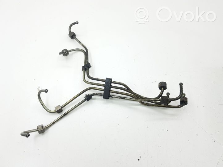 Ford Scorpio Fuel injector supply line/pipe 