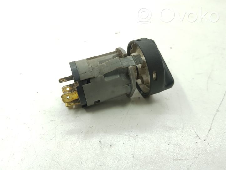 Ford Scorpio Interrupteur ventilateur 85GG18514AA