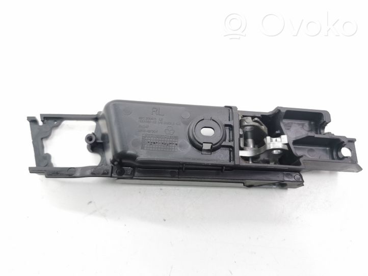 Chevrolet Captiva Rear door interior handle SWC200411