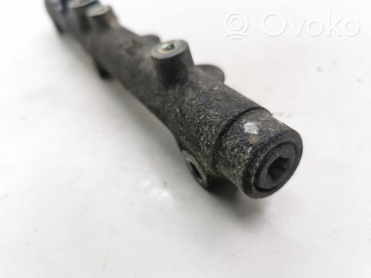 Citroen C8 Tuyau de conduite principale de carburant 0445214017