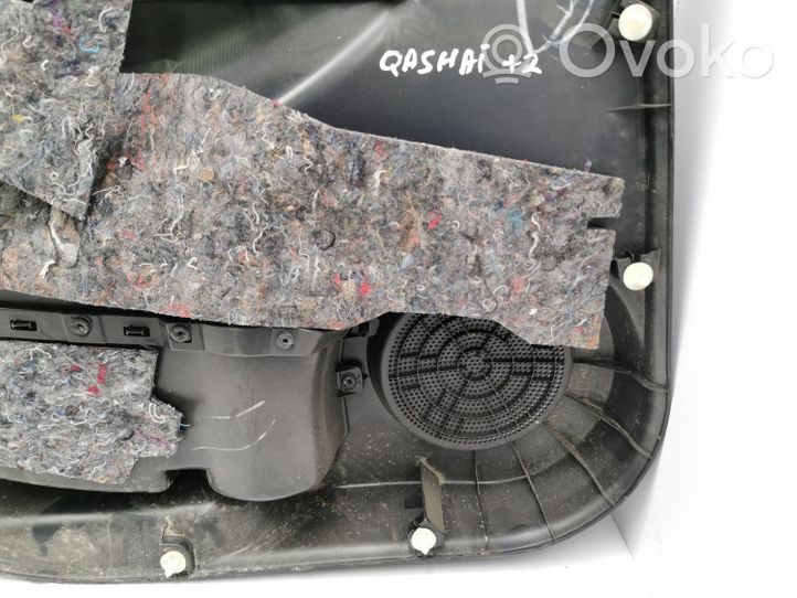 Nissan Qashqai+2 Rear door card panel trim 82976EY10A