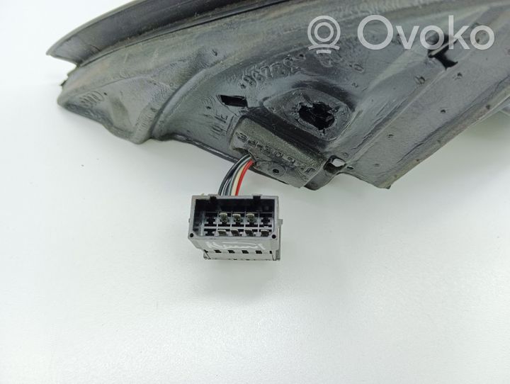 Audi A6 S6 C5 4B Manualne lusterko boczne drzwi przednich E1010593