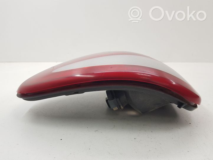 Chrysler Voyager Lampa tylna 04857600