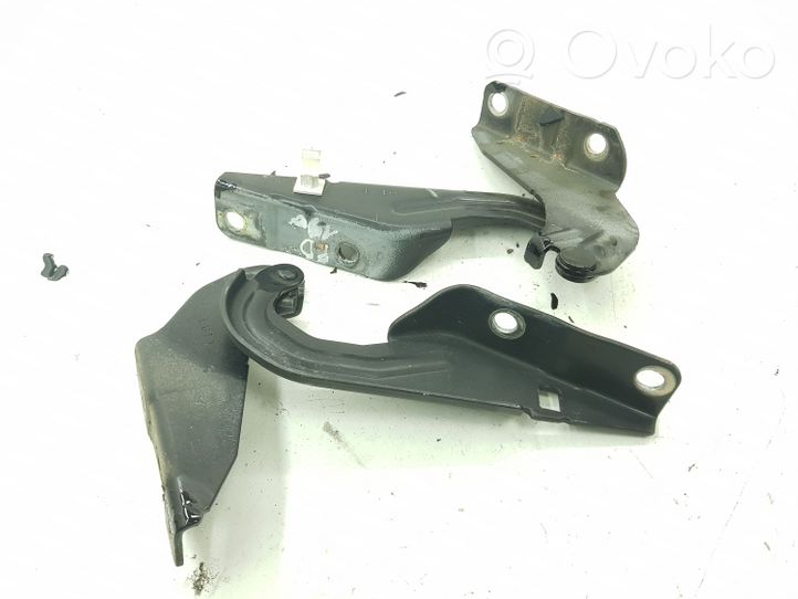 Mitsubishi Outlander Engine bonnet/hood hinges 