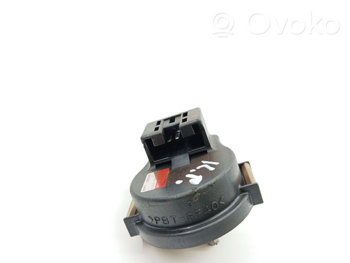 Lexus GS 300 350 430 450H Sensor de altura delantera de la suspensión neumática 8924130040