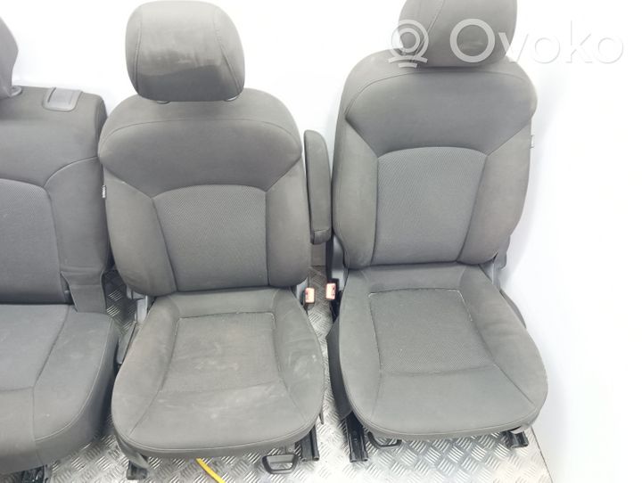 Chevrolet Orlando Seat set 