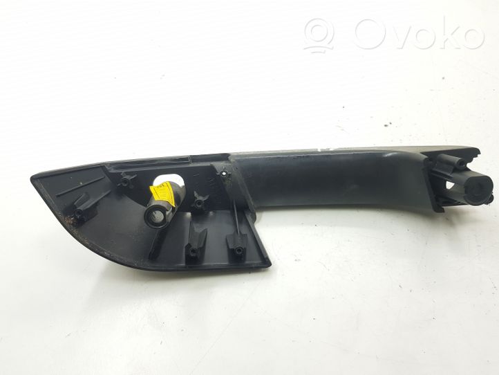 Chevrolet Captiva Front door interior handle trim 