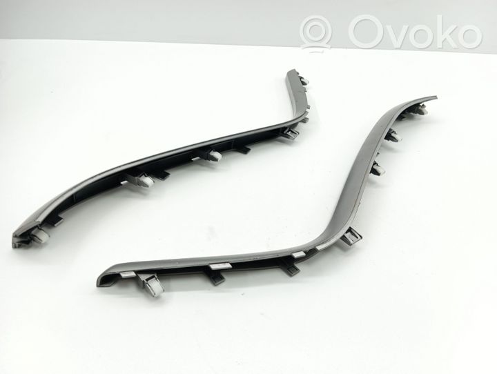 Suzuki Grand Vitara II Rivestimento del vano portaoggetti del cruscotto 7386265J0