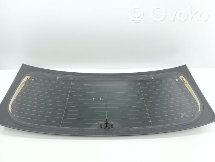 Chevrolet Captiva Opening tailgate glass E1143R000387