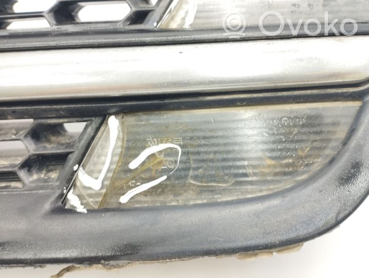 Nissan Micra Maskownica / Grill / Atrapa górna chłodnicy 62330BC400