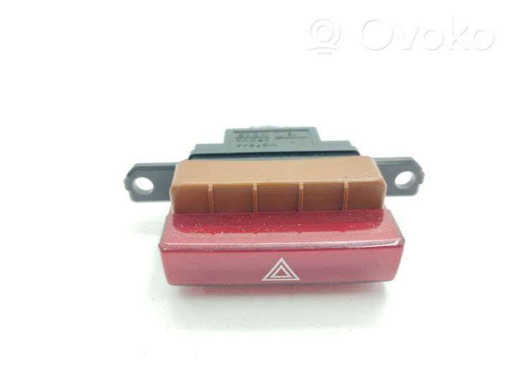 Honda Accord Interruttore luci di emergenza M37844