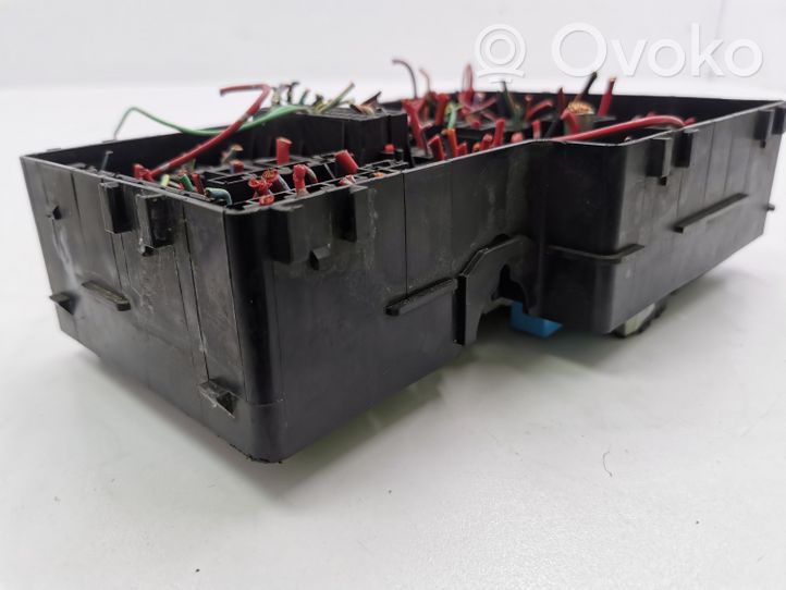 Mazda 3 I Module de fusibles 518818109