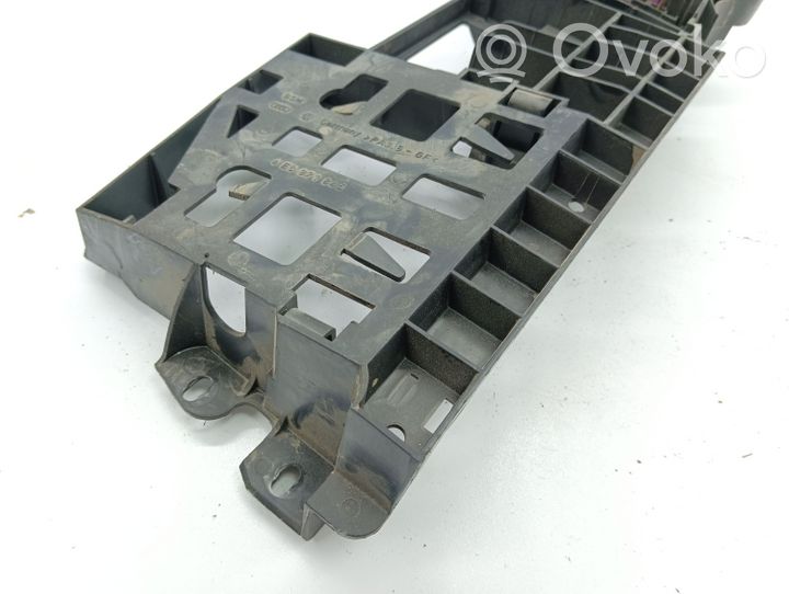 Audi A8 S8 D3 4E Module de fusibles 4E0971845