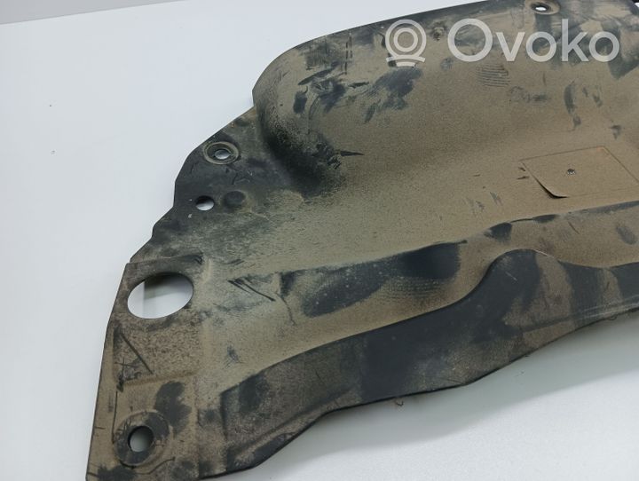 Chevrolet Trax Rivestimento della modanatura della chiusura del vano motore/cofano 95387416