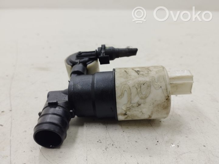 Ford C-MAX II Windscreen/windshield washer pump BK2117K624B