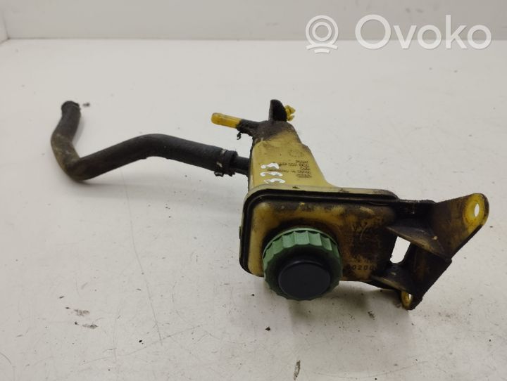 Volkswagen PASSAT B5 Réservoir de liquide de direction assistée 8D0422373C