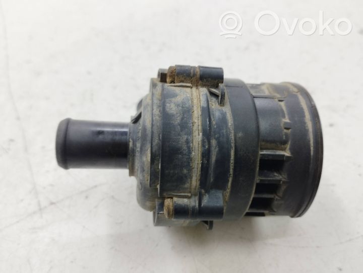 Nissan X-Trail T31 Pompe à eau de liquide de refroidissement 0392023015