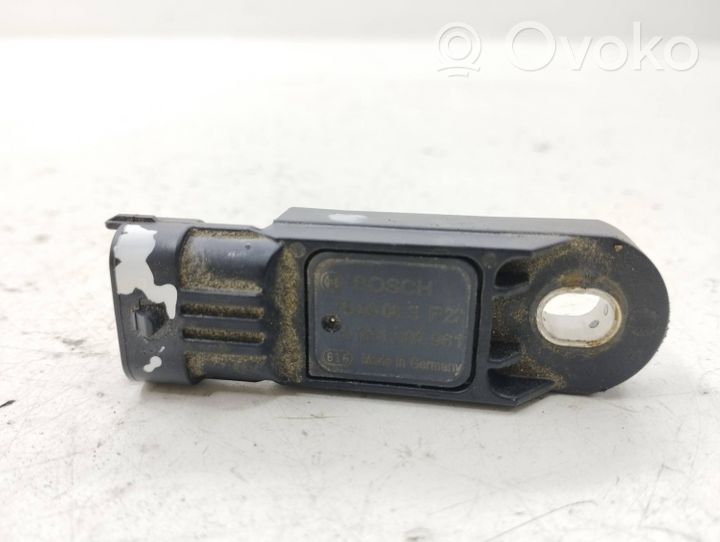 Nissan X-Trail T31 Sensor de la presión del aire 0281002961