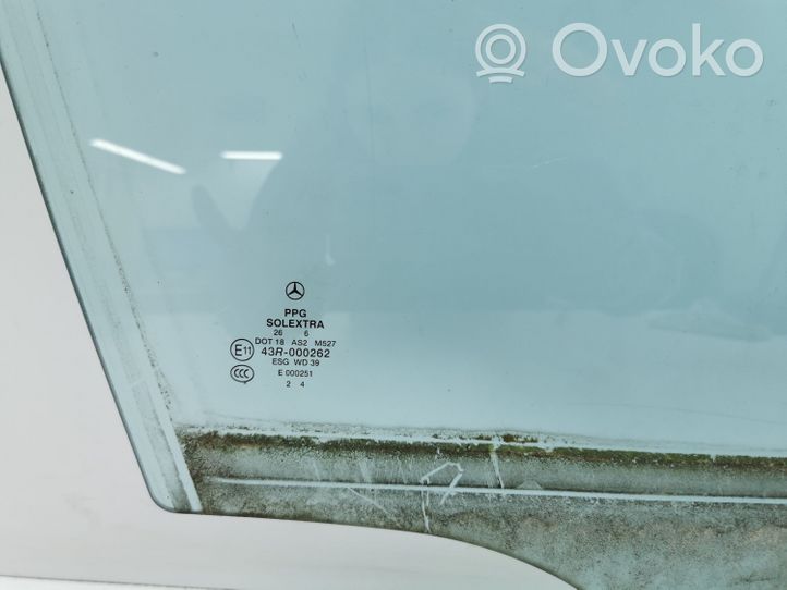 Mercedes-Benz R W251 Etuoven ikkunalasi, neliovinen malli E1143R000262