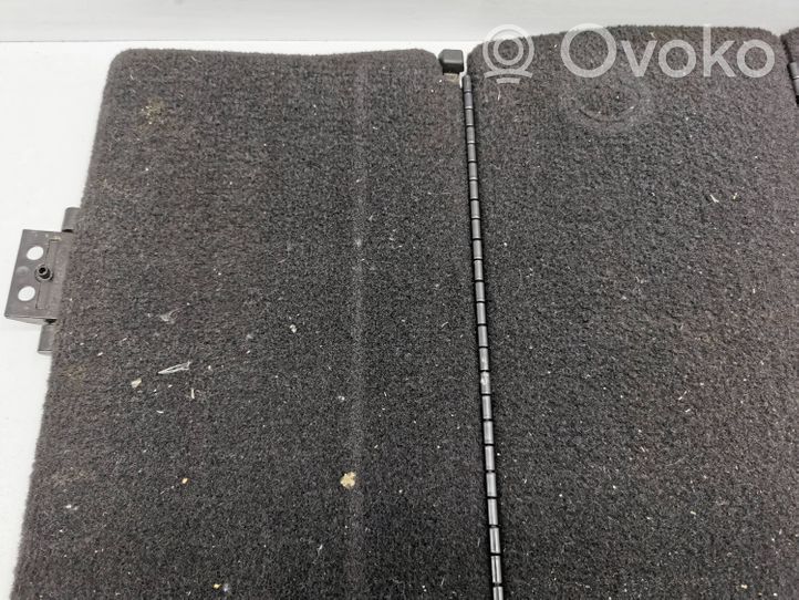 Chrysler Voyager Tavaratilan kaukalon tekstiilikansi 05028610AC