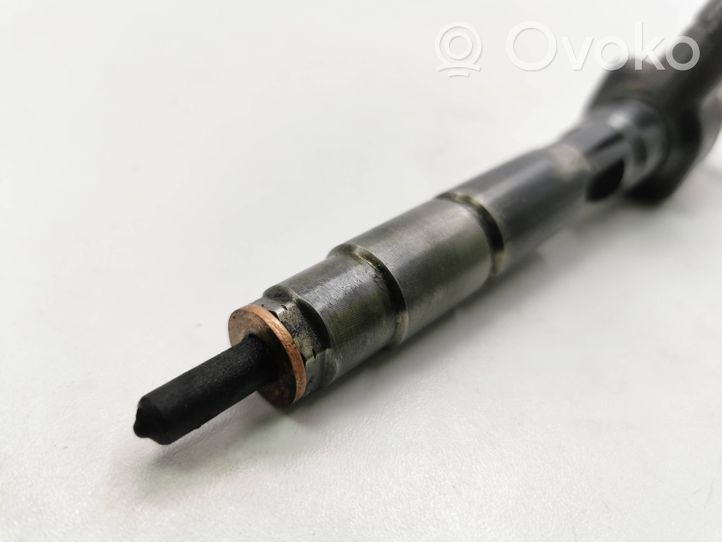 Mazda CX-7 Injecteur de carburant 001112M14276