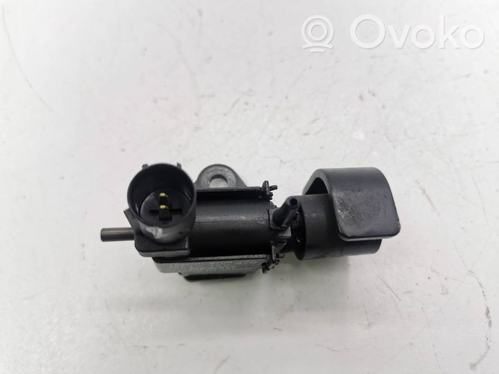 Honda CR-V Vacuum valve 1846004700