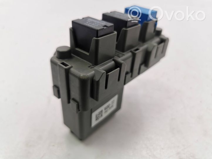 Honda CR-V Module de fusibles TV00030