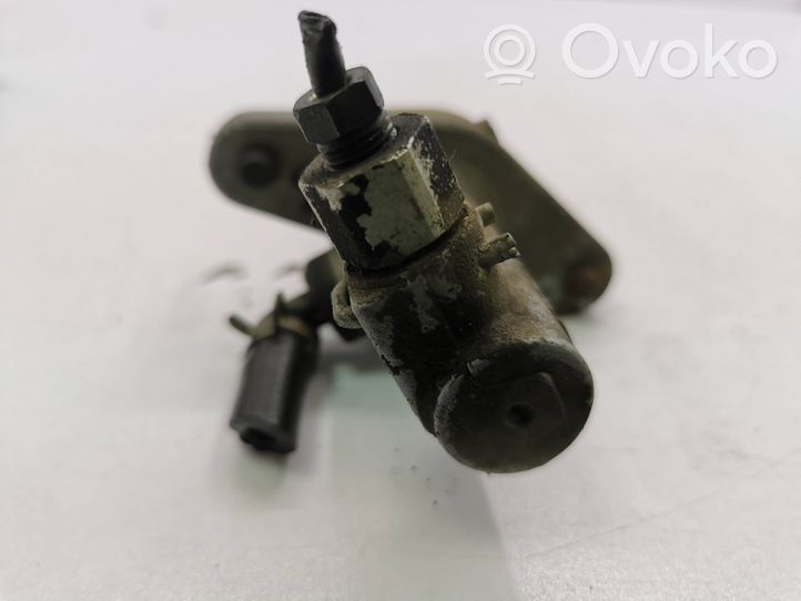 Honda CR-V Clutch master cylinder 