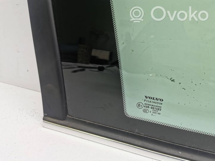 Volvo XC90 Fenêtre latérale avant / vitre triangulaire E143R001582