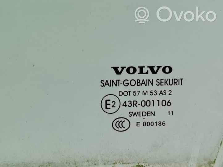 Volvo V60 Vetro del finestrino della portiera anteriore - quattro porte E243R001106