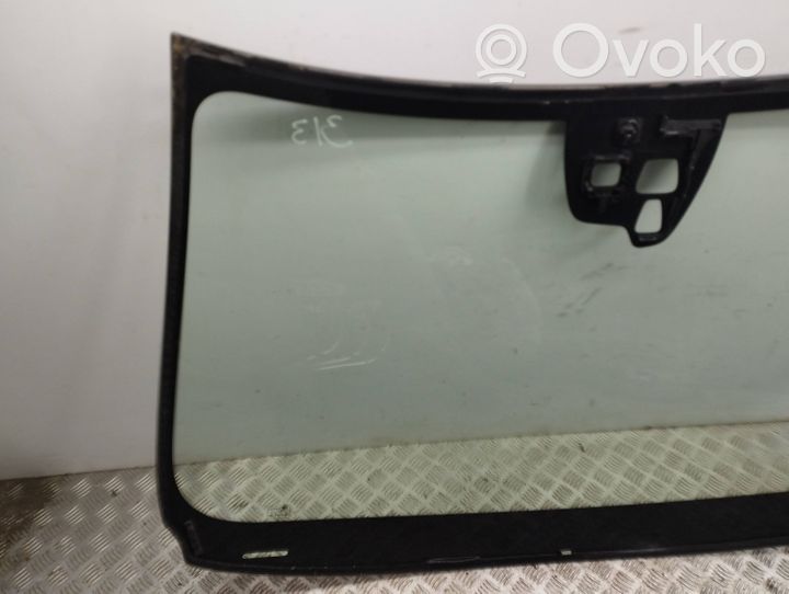 Volvo V60 Front windscreen/windshield window 