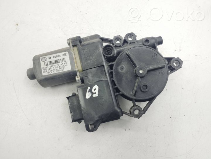 Hyundai i30 Moteur de lève-vitre de porte avant 824602R010