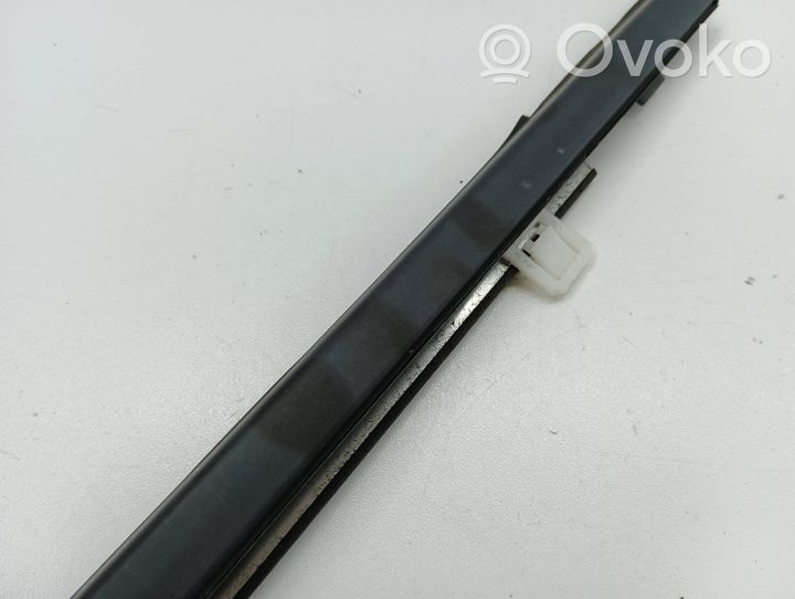 Honda Civic IX Rivestimento modanatura del vetro della portiera anteriore 