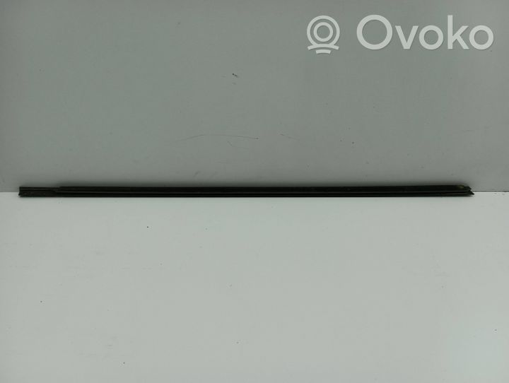 Volvo V50 Front door glass trim molding 