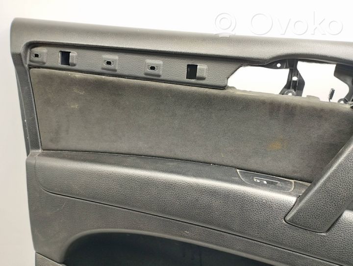 Audi Q7 4L Boczki / Poszycie drzwi przednich 4L1867105A
