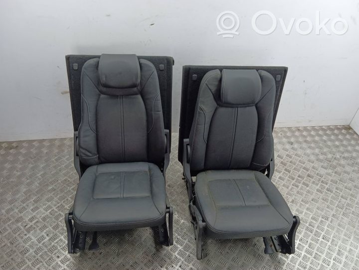 Ford Galaxy Set interni 