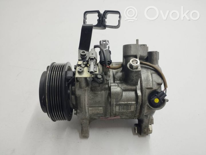 BMW 5 F10 F11 Ilmastointilaitteen kompressorin pumppu (A/C) GE4472604711