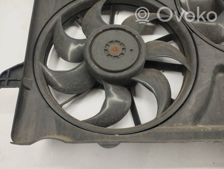 Opel Antara Elektrisks radiatoru ventilators 1096131