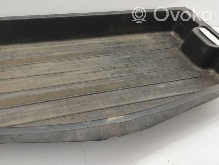 Audi Q7 4L Staufach Ablagefach im Kofferraum 4L0864105