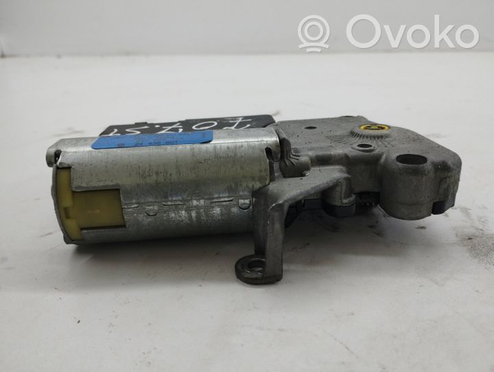 Opel Zafira A Sunroof motor/actuator 840696715