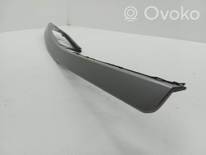 Mazda CX-7 Barra di rivestimento della portiera anteriore EH7068D4X