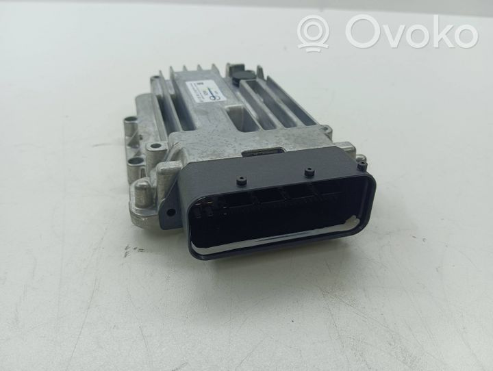 Mazda CX-7 Unité de contrôle adblue ECU 0281020137