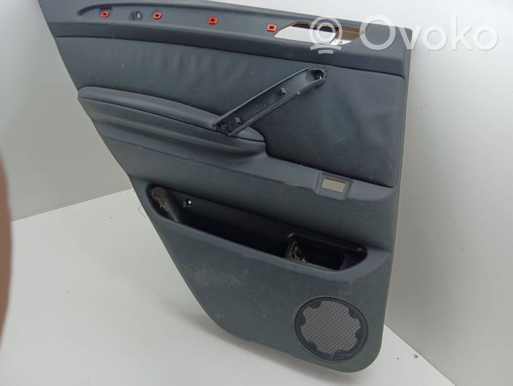 BMW X5 E53 Takaoven verhoilu 8408669