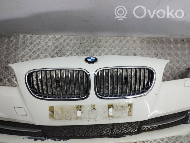 BMW 5 F10 F11 Stoßstange Stoßfänger vorne 