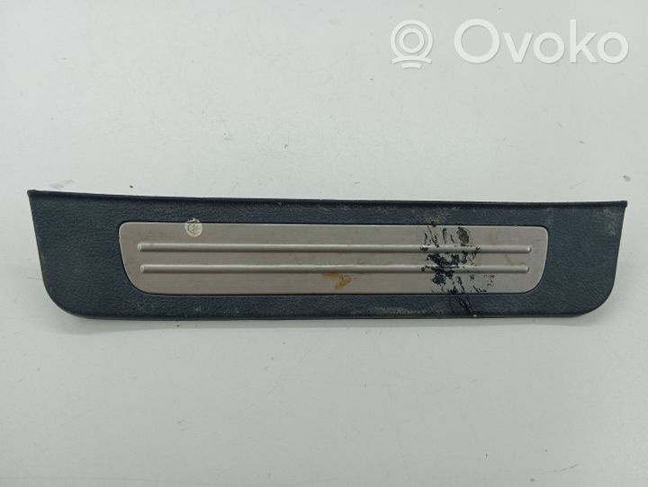 Hyundai Santa Fe Etuoven kynnyksen suojalista 858812B000